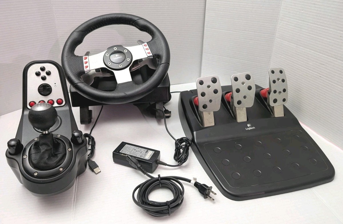 Logitech G27 PC/Playstation 2-3 Force Feedback Racing Wheel Pedals