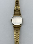 Women's Tissot Minimalistic Sunburst Dial Swiss Gold Plated Bracelet 22mm Watch — photo 2