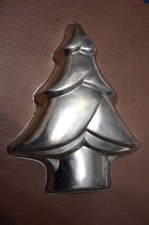 Christmas Tree Cake Tin