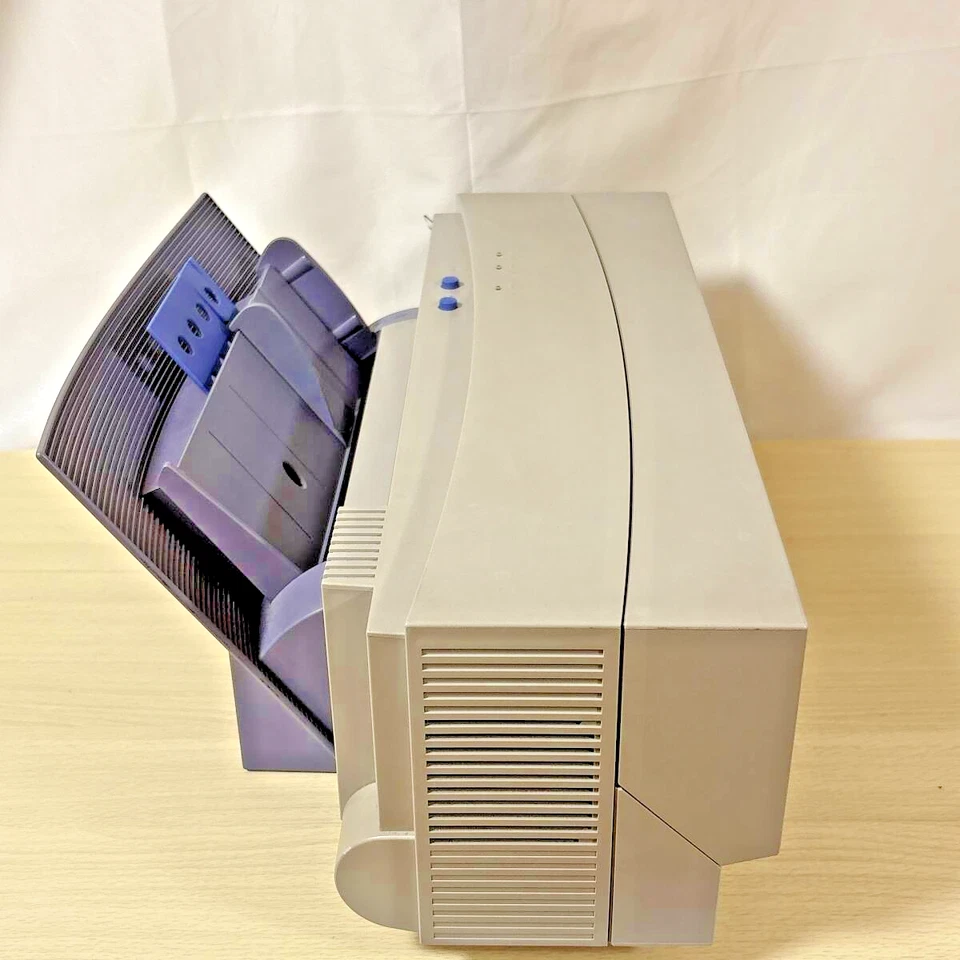ALPS MD-5500 Retro Micro Dry Printer Powered on and working For parts - Image 4 of 4