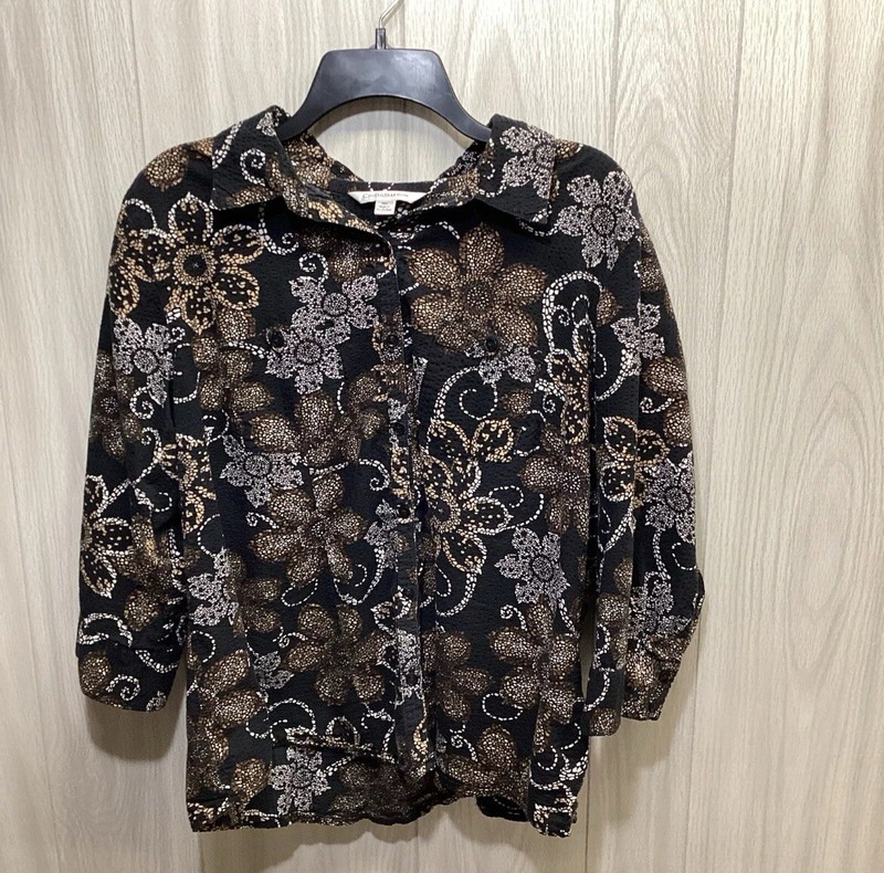 CROFT & BARROW Women's (Size XL) Button Down Collared Floral 3/4 Sleeve Shirt