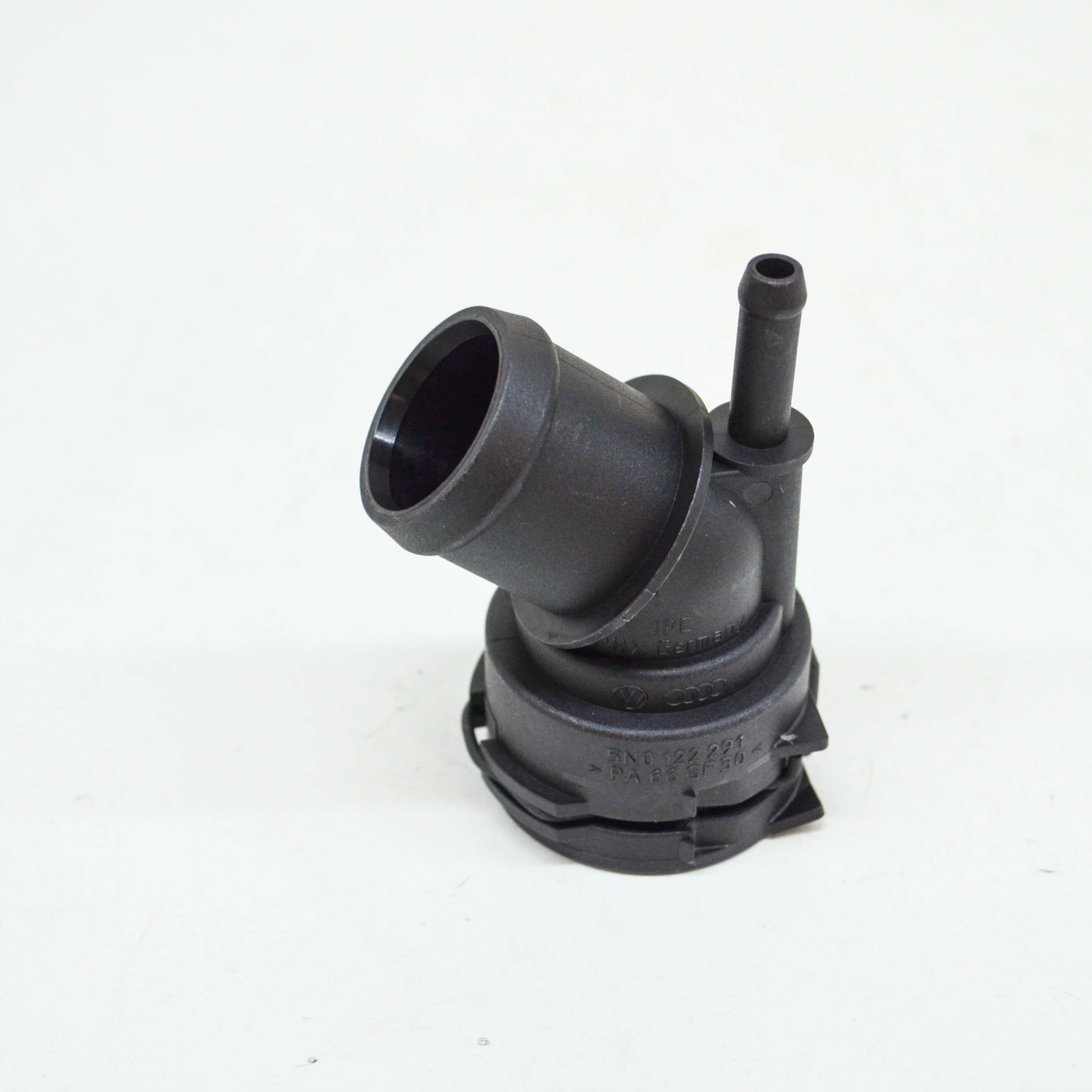 NEW VW TIGUAN 5N RADIATOR COOLANT HOSE COUPLING ADAPTER 5N0122291 ORIGINAL