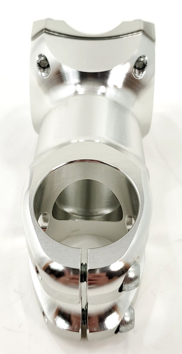 Thomson Elite X4 Mountain Bike Stem 70mm 31.8mm Silver SM Thomson Elite X4 Mountain Bike Stem 70mm 31.8mm Silver SM