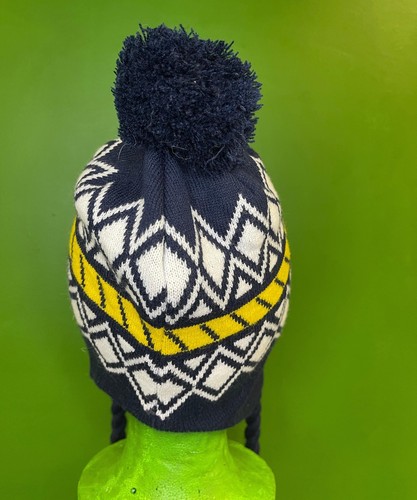 NCAA Michigan Wolverines Geométrico Lanudo Bobble Sombrero con Borla Corbatas OSFM - Imagen 3 de 5