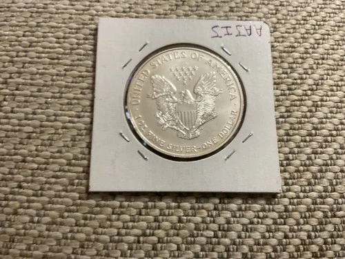 1995 AMERICAN SILVER EAGLE .999 fine silver 1 ounce ungraded & uncertified