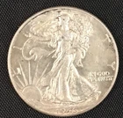 LOT # 1111    1946 WALKING LIBERTY HALF DOLLAR (AU/BU)