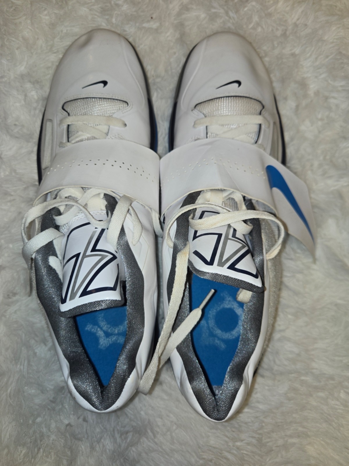 Men, white tennis shoes Nike size 17, good condition thumbnail 17