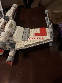 LEGO 9493 - Star Wars - Xwing Starfighter 90% Complete