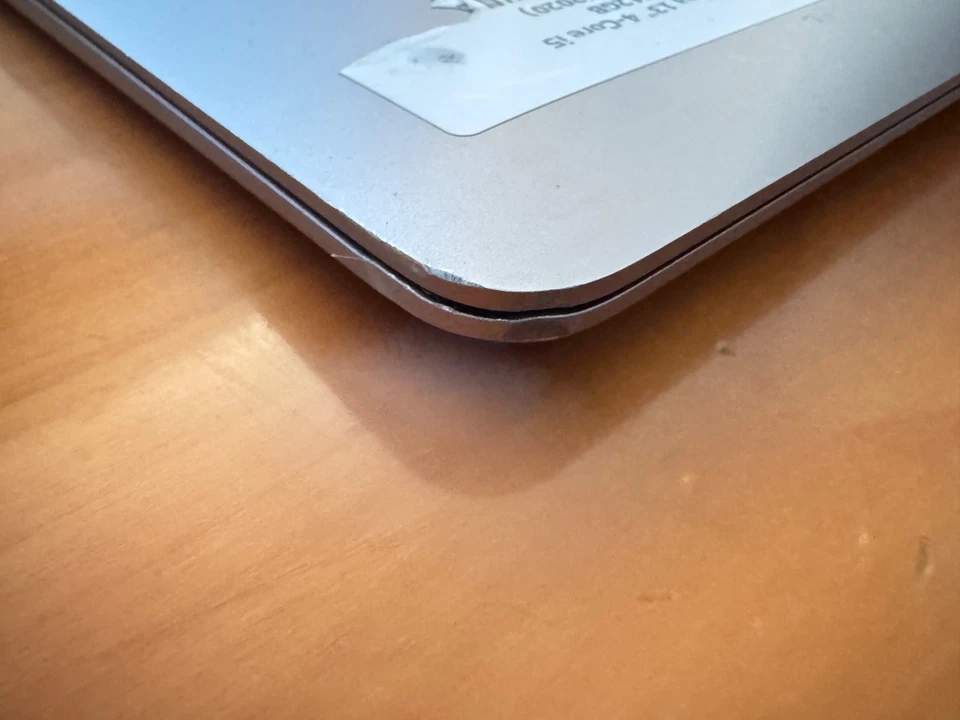 Apple Macbook Air 13" A2179 2020 8gb ram 512 SSD space grey (FX 003) - Immagine 3 di 4