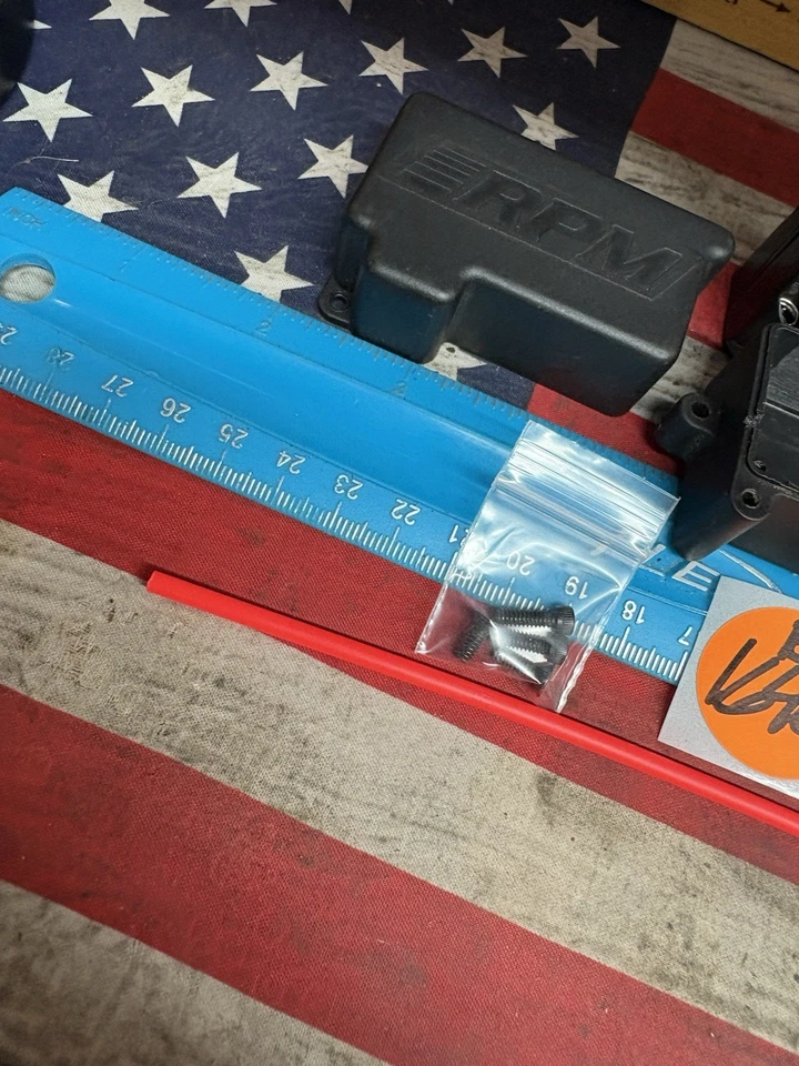 VINTAGE RPM RC CAR CHASSIS PARTS -PREOWNED- - Image 3 of 4