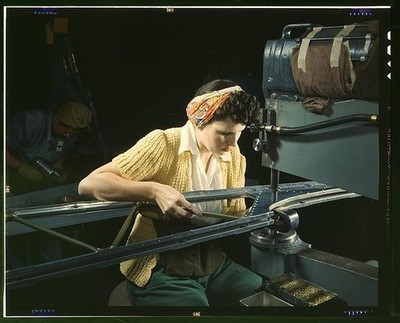Long Beach Calif Douglas Aircraft B-17F Wing Assembly Woman Riveter 1942