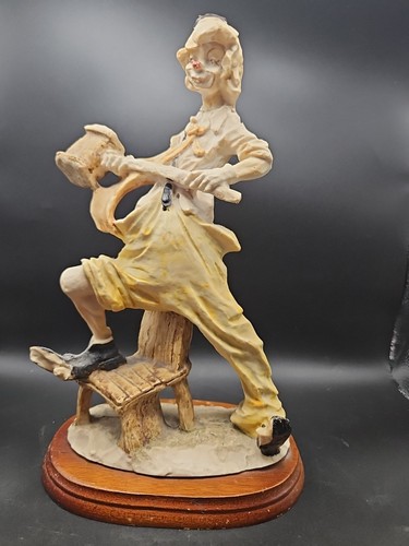 R.O.C. CLOWN STATUE - MADE IN TAWAIN - Picture 4 of 16