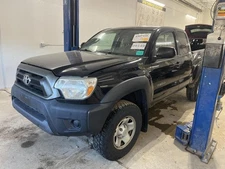 Used Front Left Seat Belt Front fits: 2015 Toyota Tacoma bucket seat Extended Ca