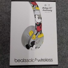 Beats by Dr.Dre Beats Solo3 Wireless Disney Mickey Mouse 90th Headphones W/Box