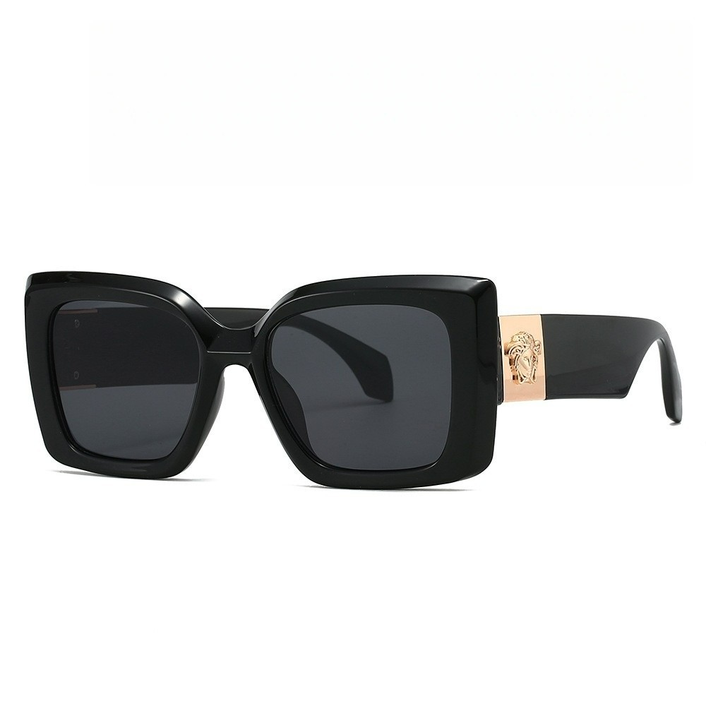 Women's Versace Classic Sunglasses Stylish Big Square rimmed sunglasses and Box