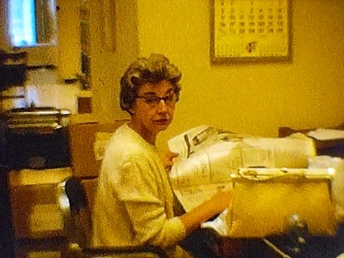 Téléimprimantes 8mm Film 1964 New York Office 1960 Home Movie Mad Men Secretary - Photo 16/24