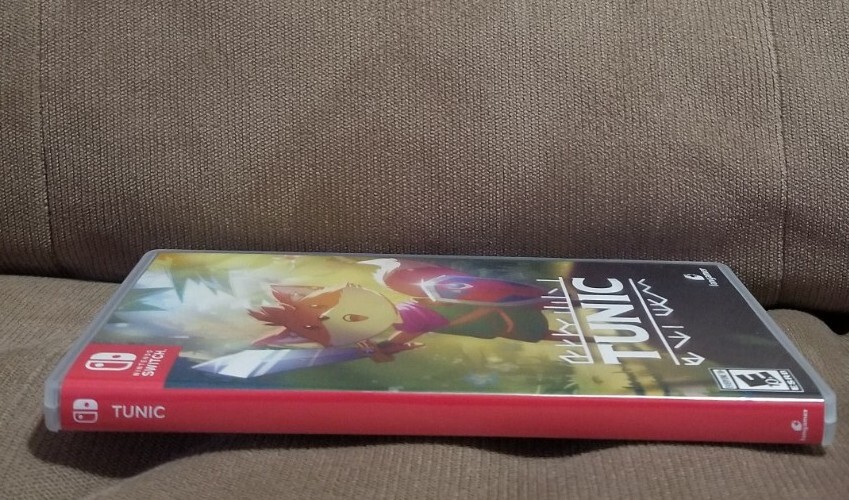 Tunic (Nintendo Switch, 2023) Authentic OEM Case & Artwork