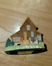 Liberty Falls Americana Collection Trapper Big Mike's Cabin #AH133 1997