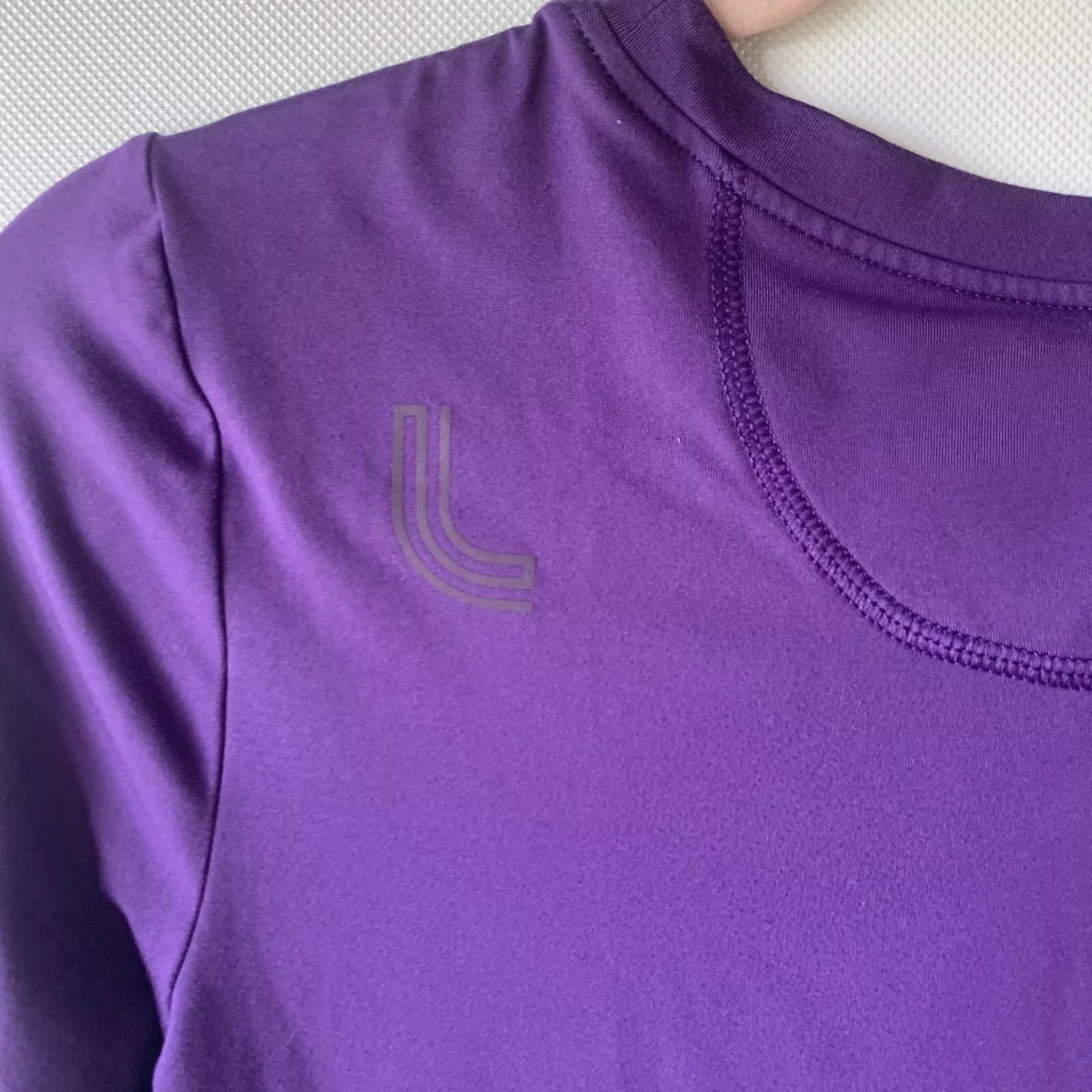 lole wicking 4 way stretch antibacterial athletic shirt