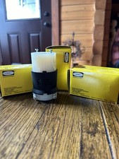 Hubbell Connector Body HBL2823