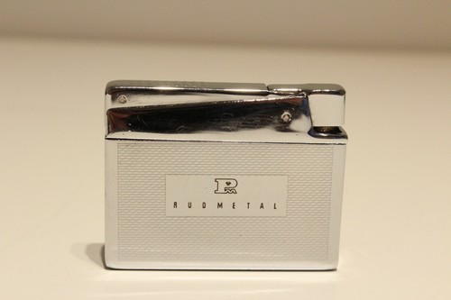 VINTAGE GERMANY CHROMED CIGARETTES PETROL GAS LIGHTER "KW" KAWEE CLASSIC NOVO