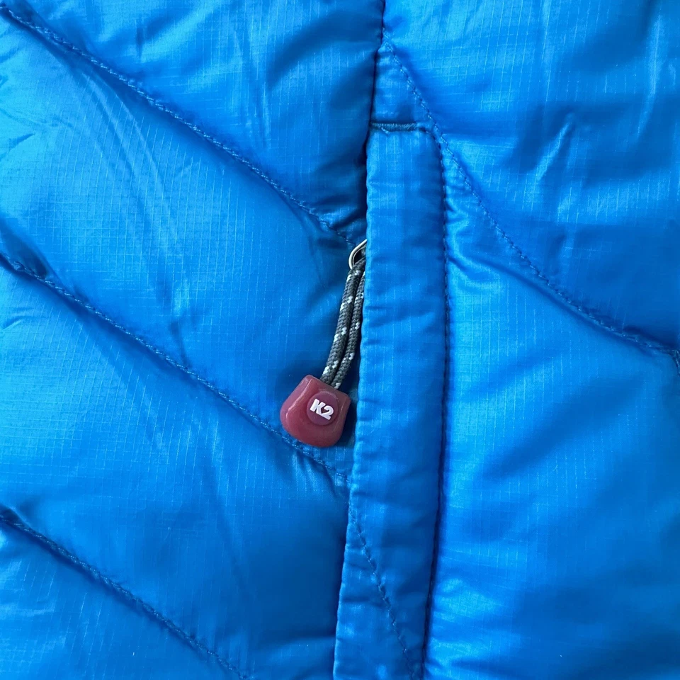 Chaqueta acolchada para mujer pequeña K2 95 Pertex Quantum cremallera azul plumón de ganso Foto 4 de 4