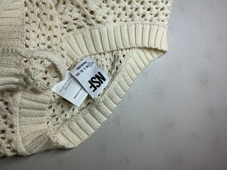 Suéter recortado de ganchillo natural pequeño f Blayne para mujer Foto 2 de 3