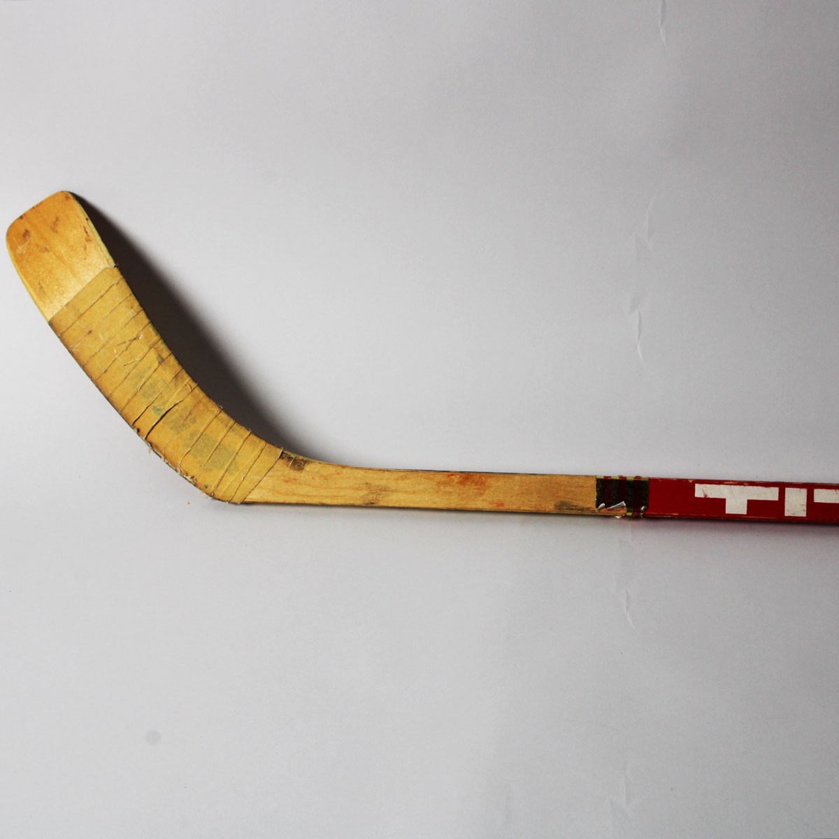 Luc Robataille Game-Used Stick COA 100% Authentic & Provenance