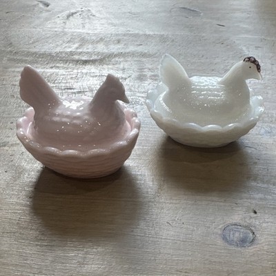 Vintage Hen On nest Lot-pink And White Milk Glass Miniatures