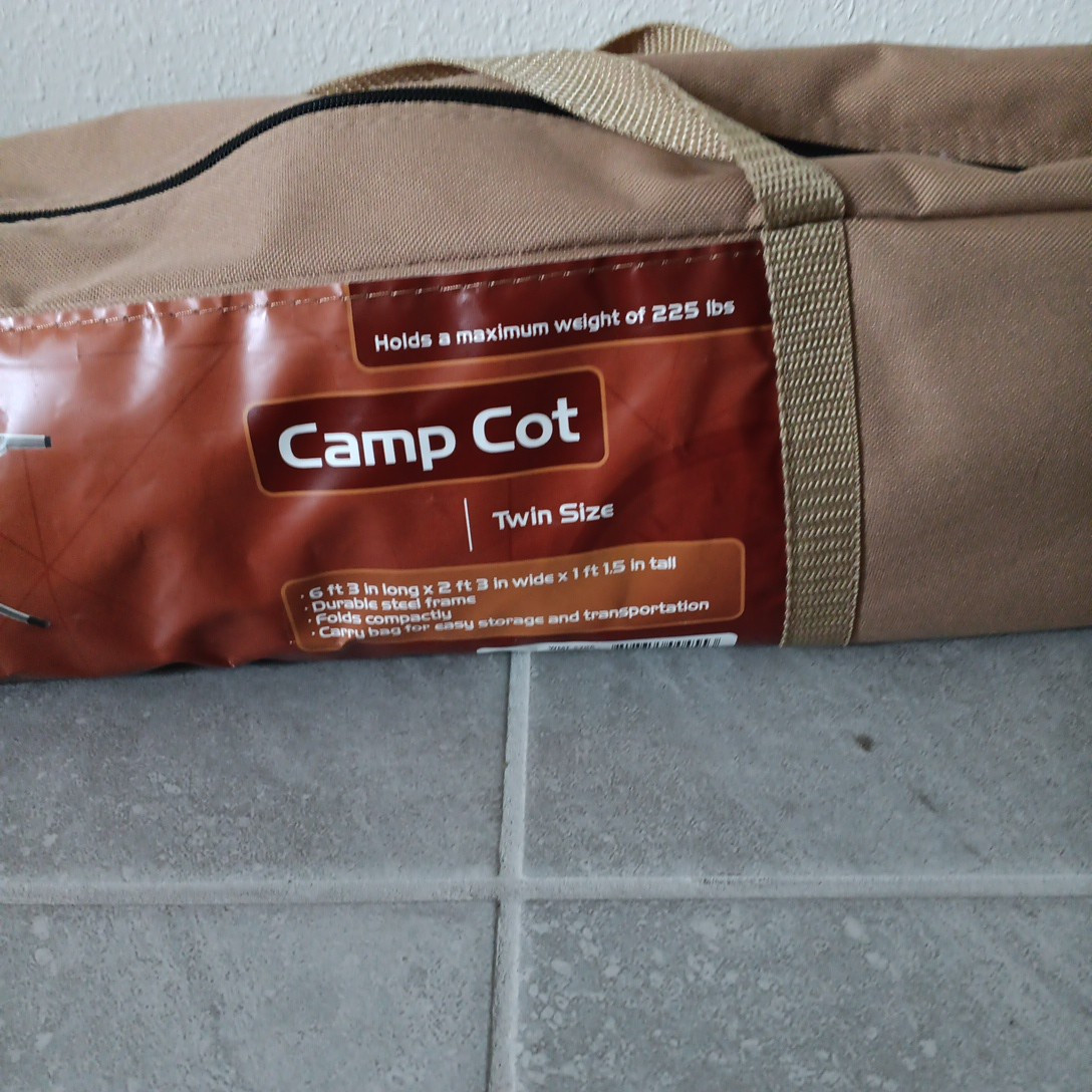 【未使用未開封】2WAY WIDE COT - TAN Ozark Trail Zipper Cot, Adult, 75.5