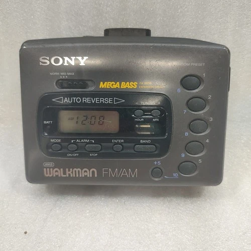 Sony Walkman AM/FM Cassette MEGA BASS Radio Plays Cassette Doesn't
