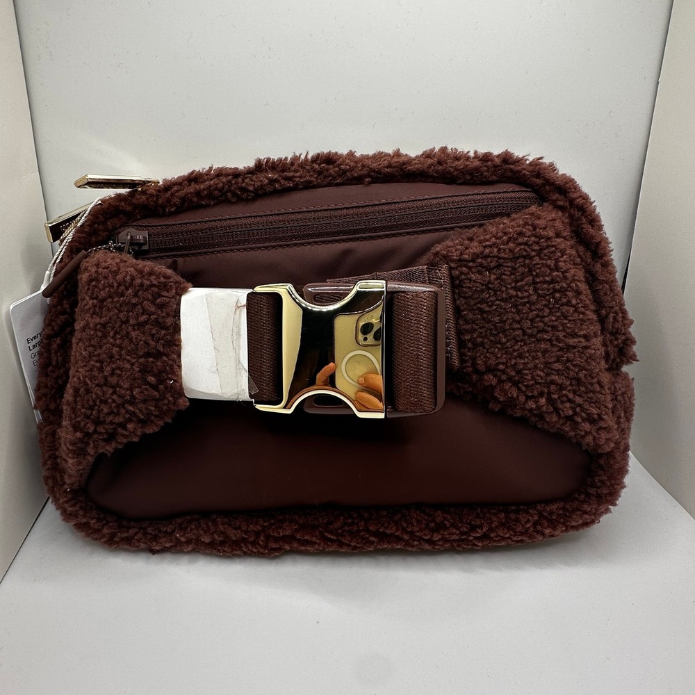 Lulmon Large Fleece Belt Bag for Running and Travel