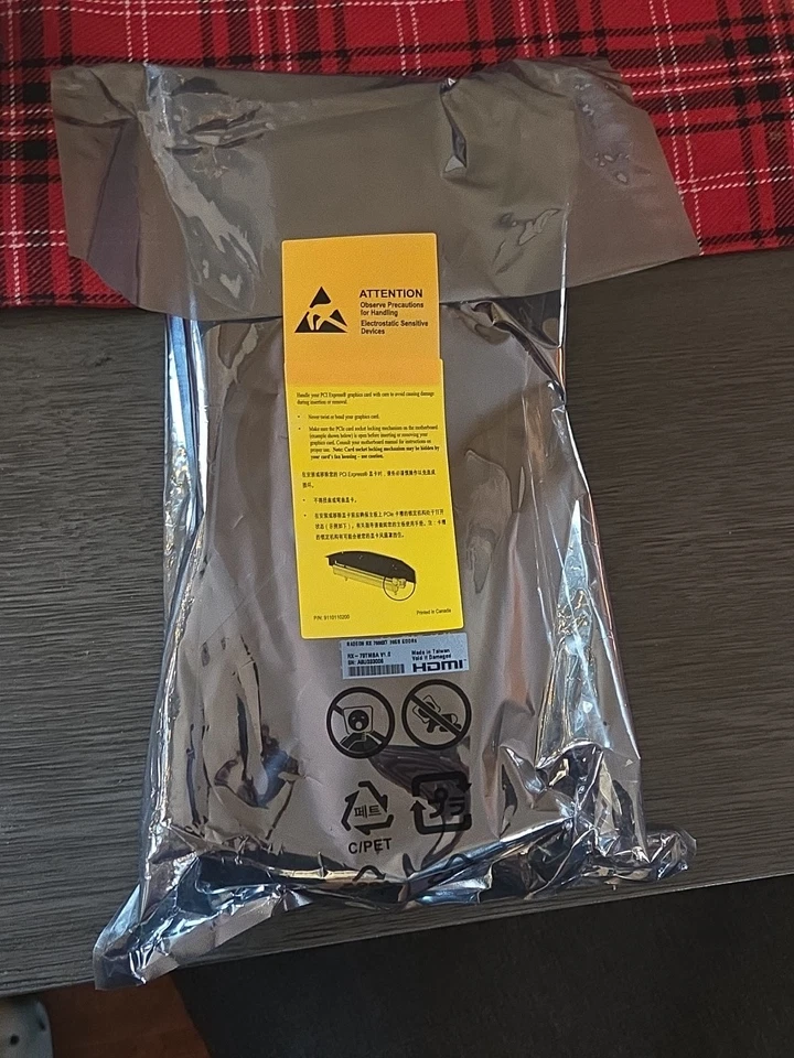 AMD Radeon RX 7900 XT 20GB GDDR6 - Image 3 of 3