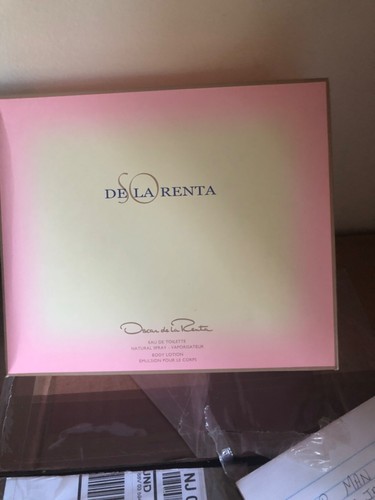 So De La Renta by Oscar Di Renta woman perfume gift set - Picture 2 of 3
