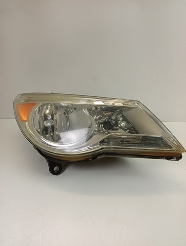 2010 VOLKSWAGEN ROUTAN FRONT RIGHT PASS SIDE HEADLIGHT HALOGEN LAMP LIGHT OEM+