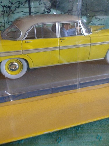 Voiture Tintin 1/24 - La Jaguar Des Ravisseurs - Neuve Sous Blister Avec Livret