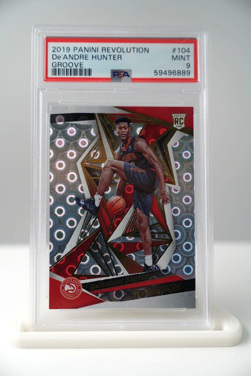 2019-20 Revolution De'Andre Hunter Groove Rookie RC Card #104 PSA 9 MINT Hawks