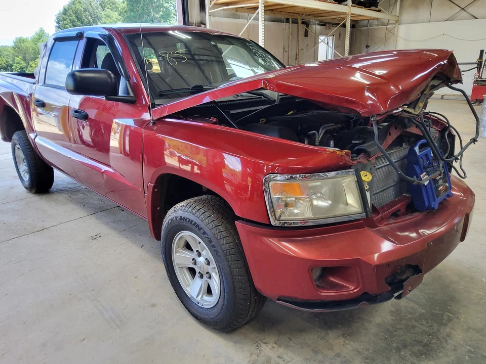 Conjunto de luz trasera izquierda usado se adapta a: Dodge Dakota 2008 grado A izquierdo Foto 2 de 4