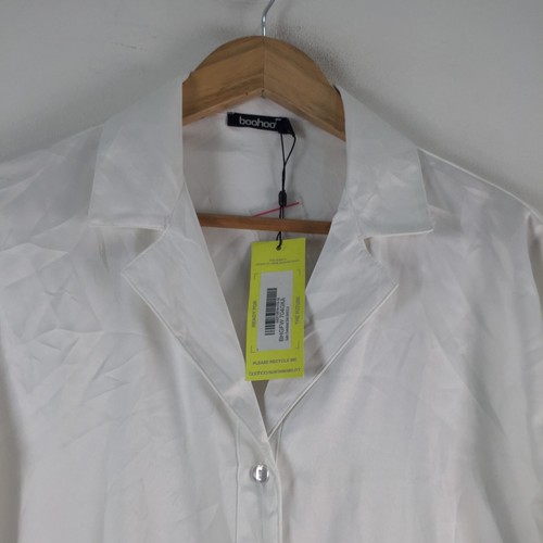 NEW Boohoo womens button up shirt 8 white long sleeve collar 105088 - Picture 2 of 10