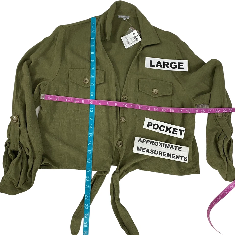 Camiseta Charlotte Russe Top Feminina Grande Verde Nó Frontal Crop Cápsula Trabalho Básico - Imagem 4 de 4