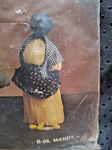 The Corn Crib "Mandy" Corn Shuck Creations Doll Kit Size 8 1/2" - Picture 2 of 3