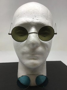 sunglasses lennon style