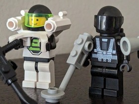 Vintage (1991) LEGO Space Minifigure Pack Set 6704 - RARE