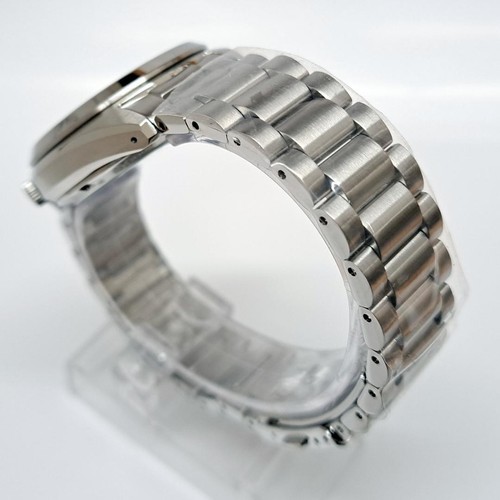 Seiko 5 Sports SBSA253 Men's Watch with Warranty, Stainless Steel, New - Picture 4 of 9