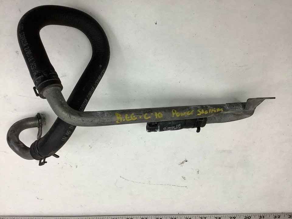 Volkswagen Beetle 2010 convertible dirección asistida tubo de aceite manguera tubo línea OEM+ Foto 3 de 4