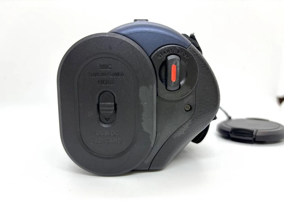 JVC GZ-RY980 VIDEO CAMERA Everio R 4K QUAD PROOF 10x FULL HD AVCHD Blue - Image 4 of 4