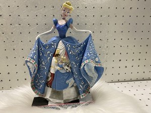 Jim Shore Disney Traditions Cinderella Romantic Waltz Figurine Blue Dress