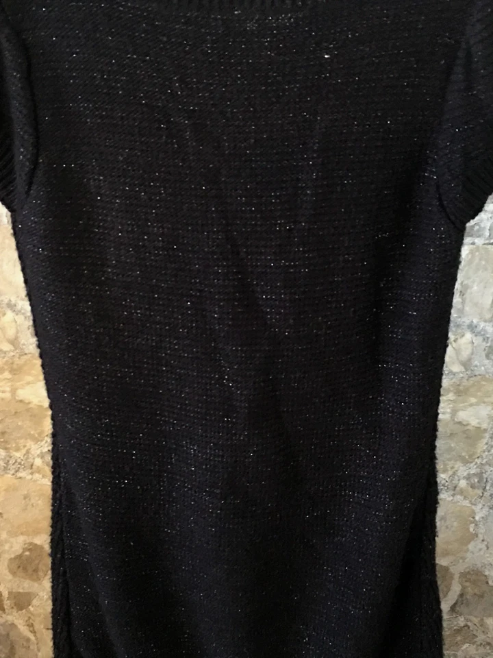 NIÑAS SUÉTER NEGRO MANGA CORTA CON ACC BRILLANTE Y RIBETE CON VOLANTES TALLA M DE CHEROKEE Foto 3 de 4