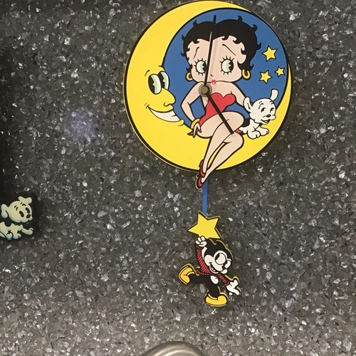 Vintage Betty Boop Swinging Pendulum Sitting On Moon Wall Clock