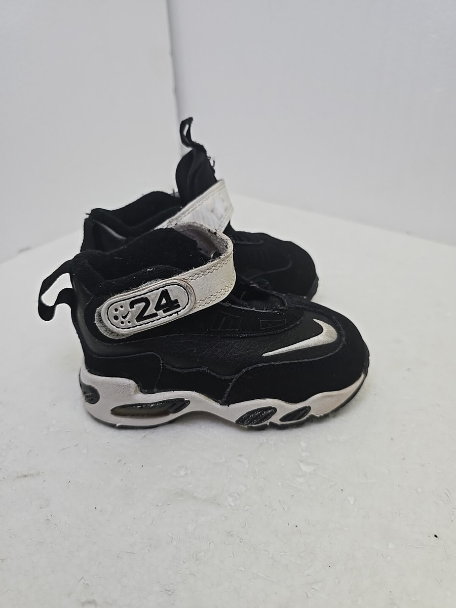 black and white griffey shoes